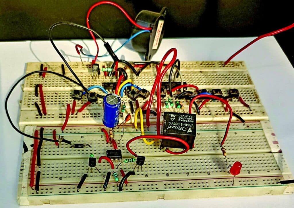 Multi Switch Control Circuit on Breadboard